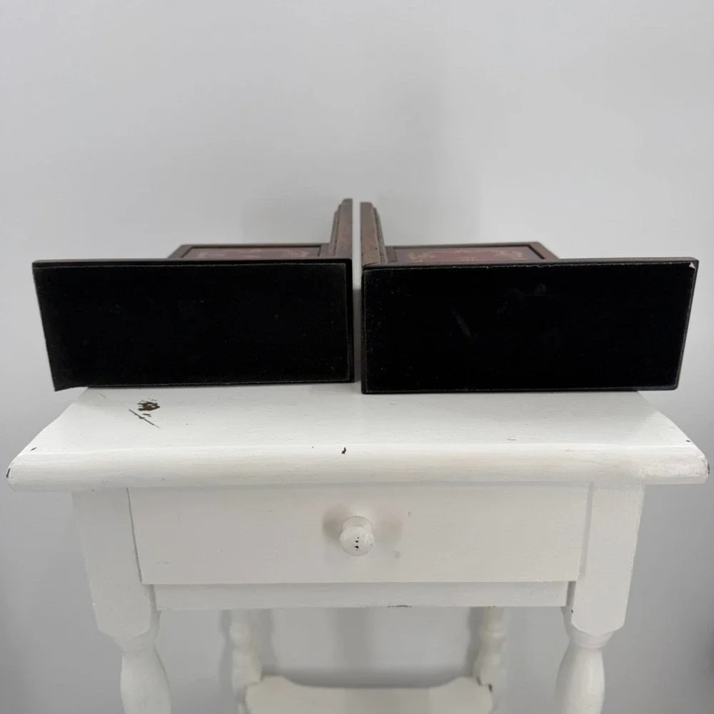 Kirklands Red Gold Bookends Set Ornate Baroque Wood Decorative‎ Shelf Pair